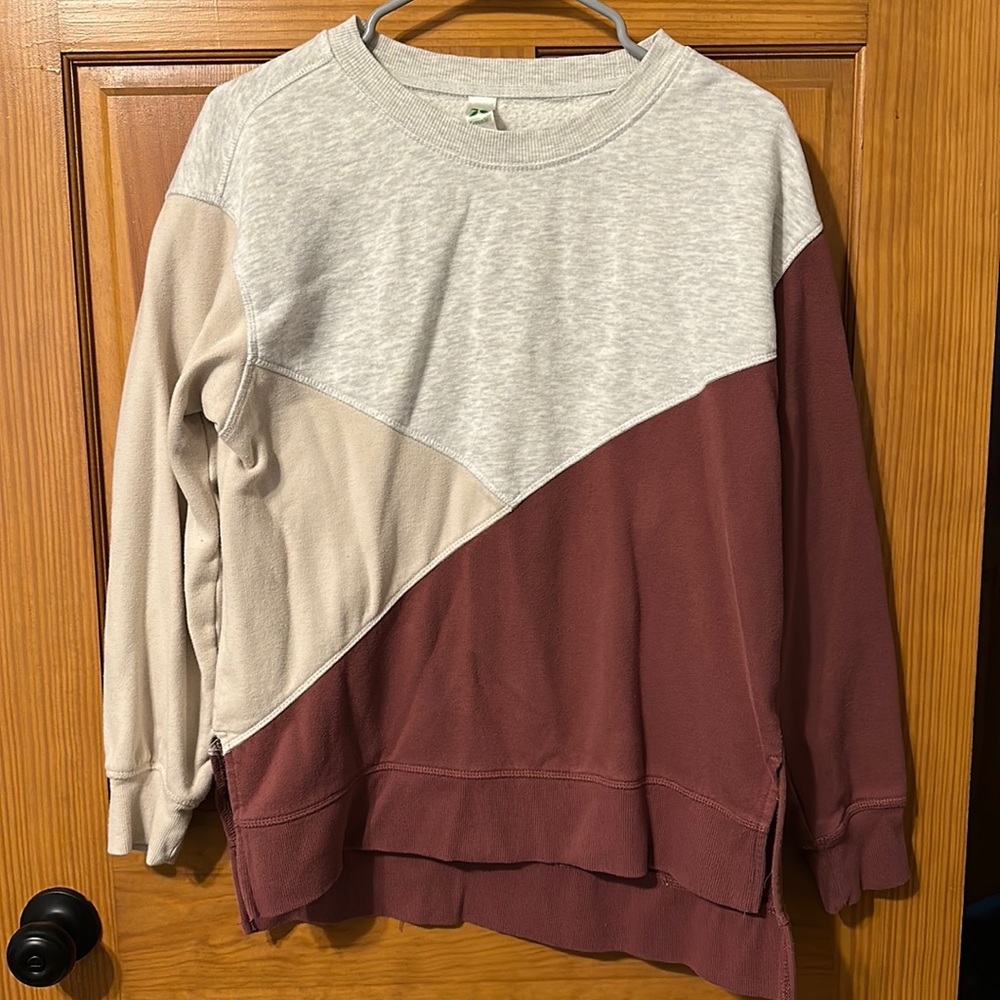 Colorblock sweatshirt